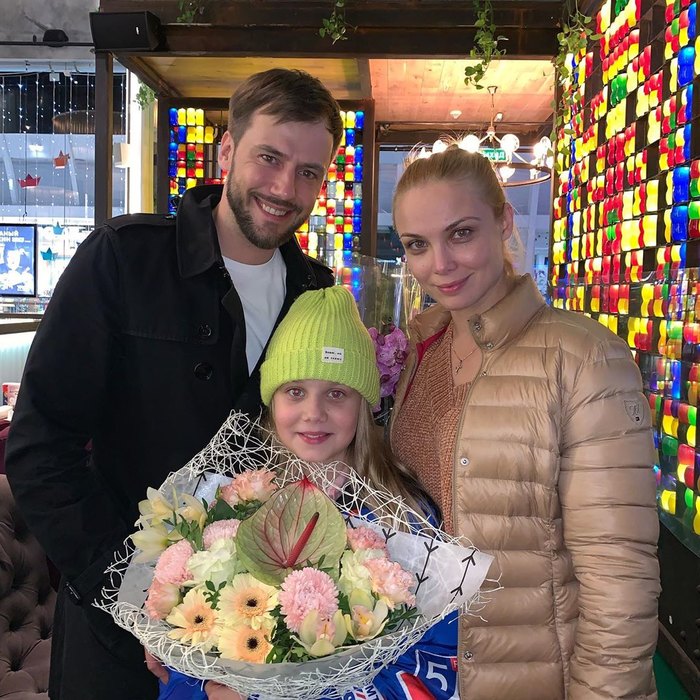Иван Жидков с дочерью Марией и бывшей супругой Татьяной Арнтгольц 