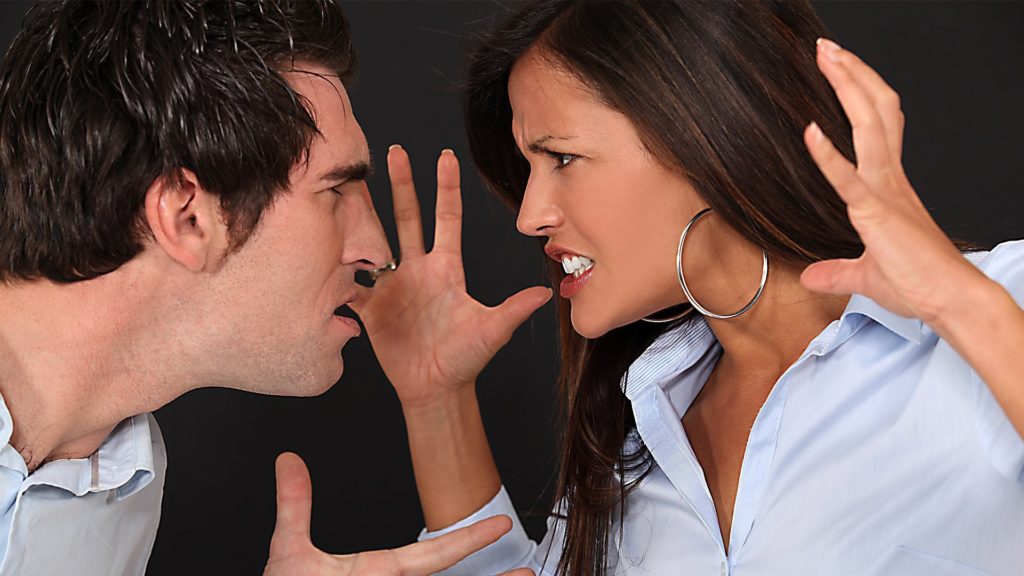 Из-за чего чаще всего ссорятся супруги?1