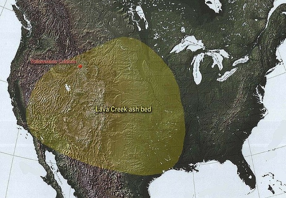Отложения пепла, образовавшиеся после предыдущего извержения Йеллоустонского супервулкана. 