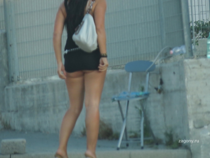 Итальянские придорожные проститутки (18 фото)